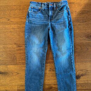 Madewell Petite Perfect Vintage Jean in size 27P